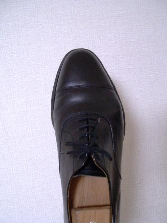 お葬式ではくべき靴を 靴好きの葬儀屋さんが解説します